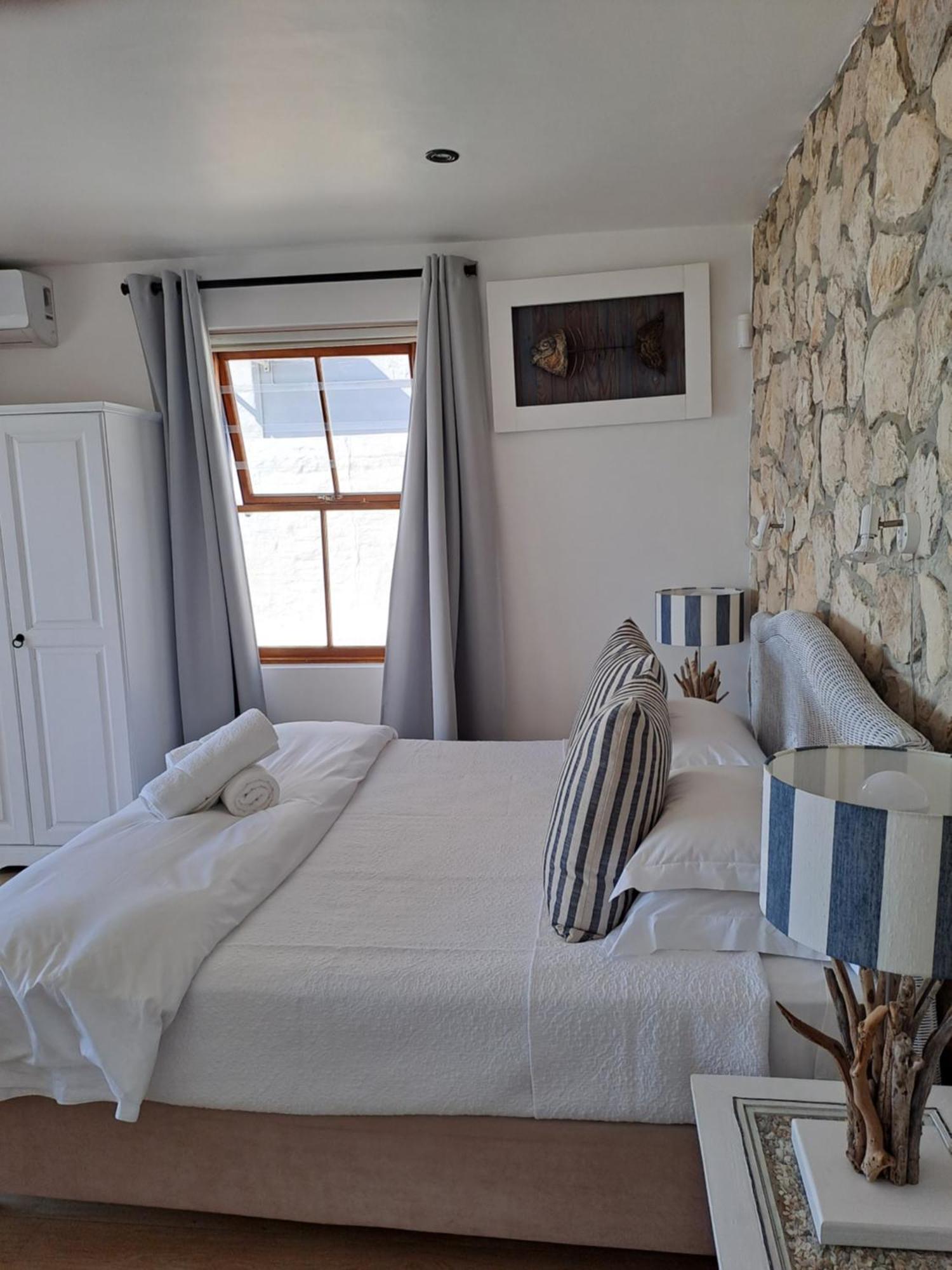 Kleinzee Oceanfront Guesthouse Gansbaai Exterior foto